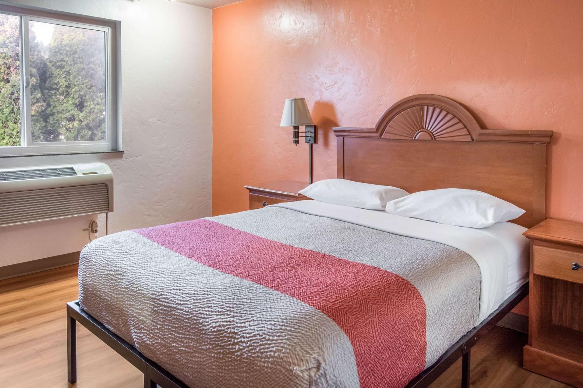 Motel 6-Wilsonville, Or - Portland Bagian luar foto