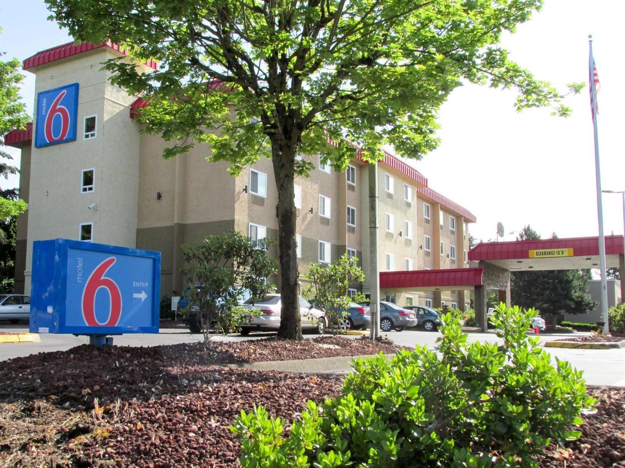 Motel 6-Wilsonville, Or - Portland Bagian luar foto