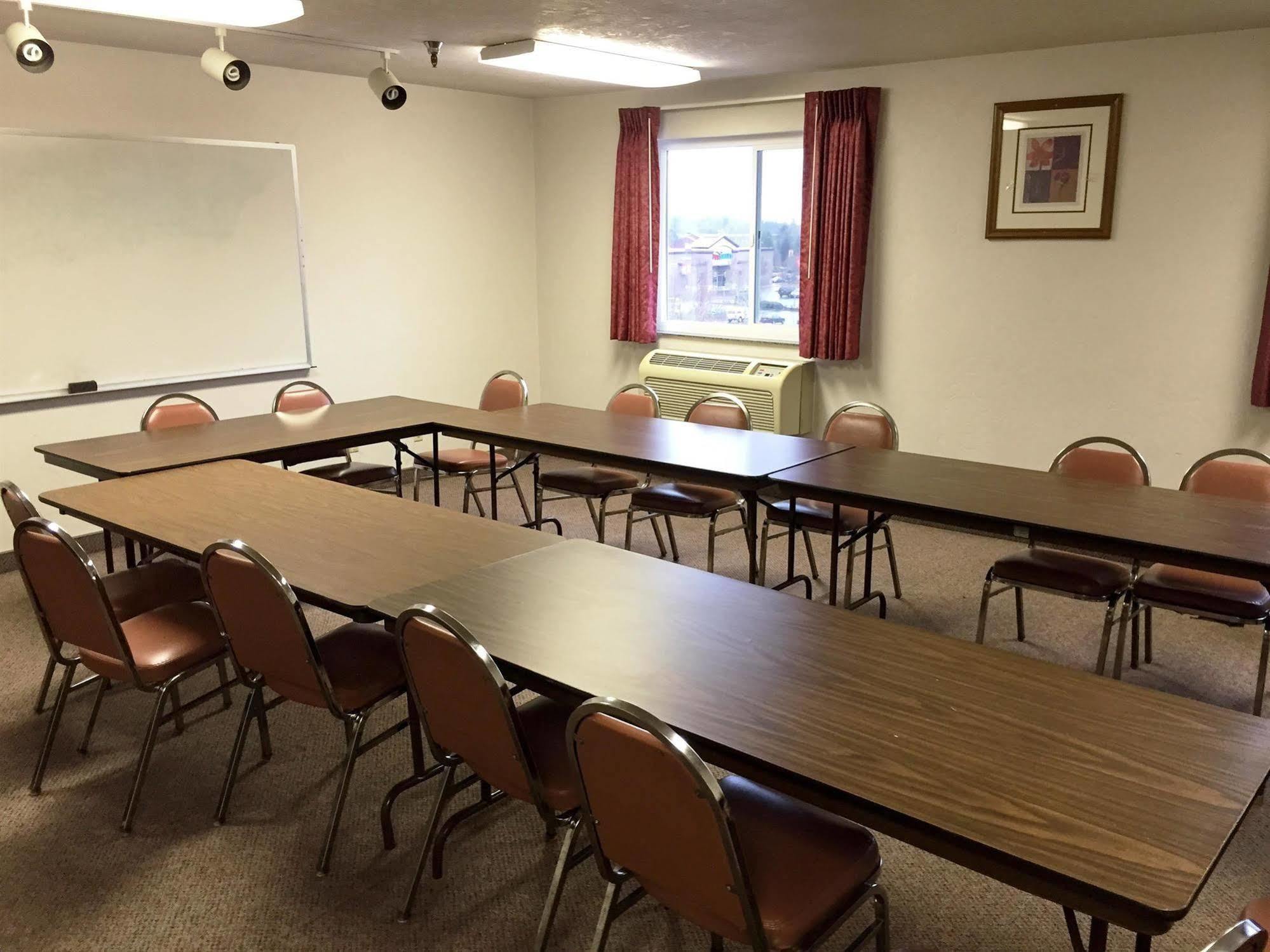 Motel 6-Wilsonville, Or - Portland Bagian luar foto